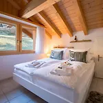 Rose Penthouse דירה